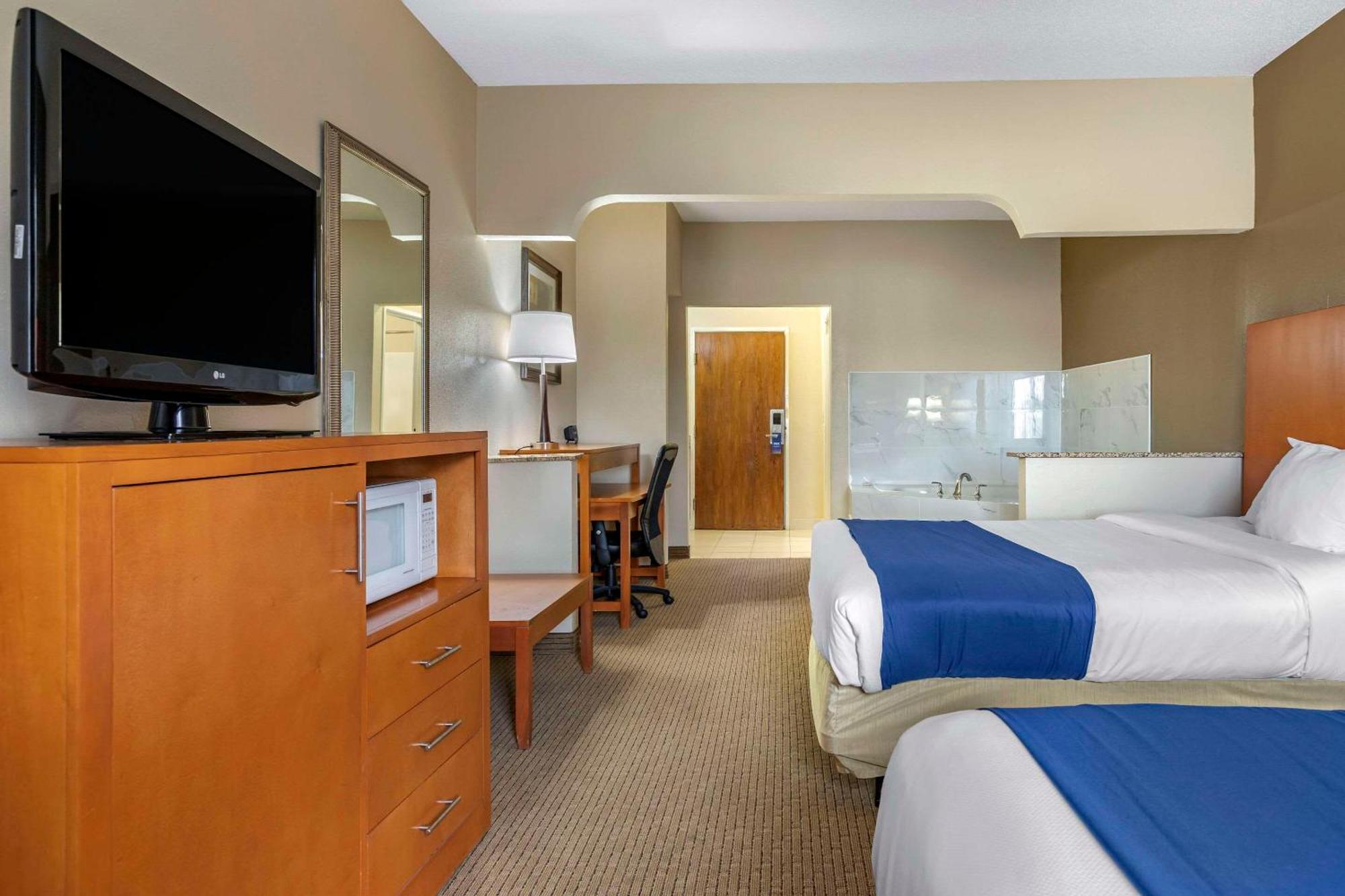 Comfort Suites Auburn Hills-Detroit Exteriér fotografie