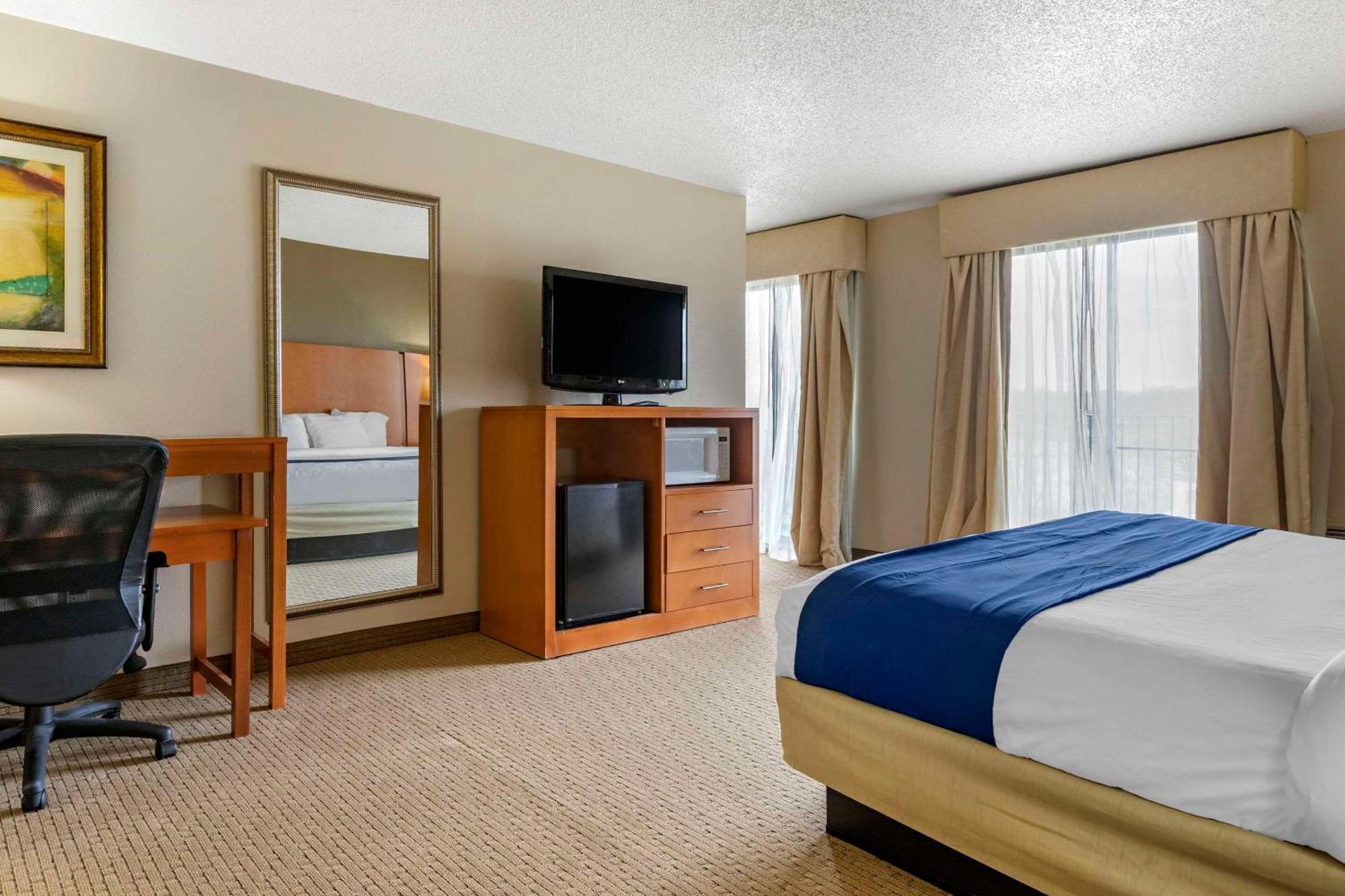 Comfort Suites Auburn Hills-Detroit Exteriér fotografie